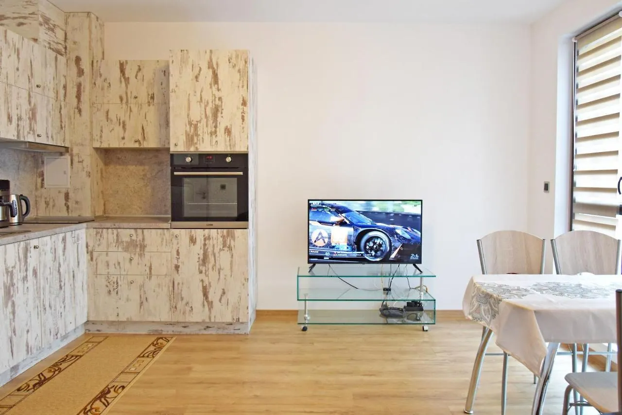 Apartment 4 City'S Sights And Beach Burgas